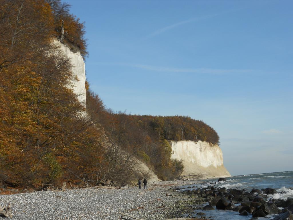 Ferienhaus In Hafennahe Apartamento Sassnitz Quarto foto